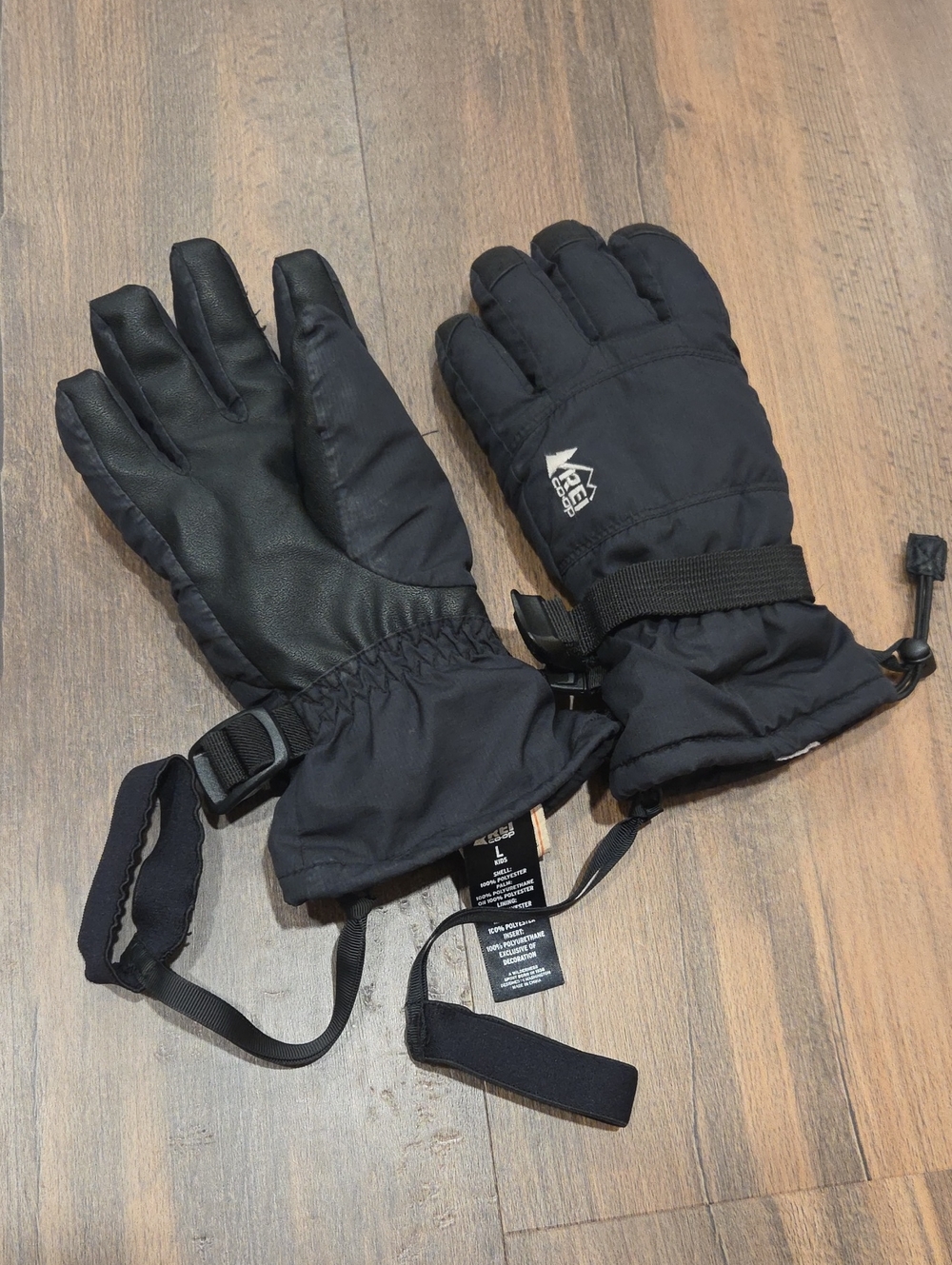 REI Kids Black Insulated Winter Gloves